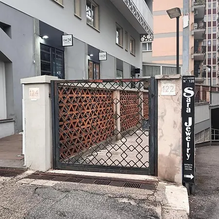 Colombo Holidays Apt-3